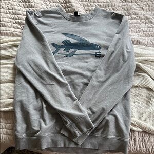 Patagonia Men's Gray Crewneck Sweater with Fish Graphic